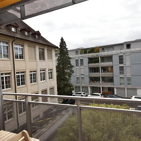 Spacious Near Lake&opera - Mill 512